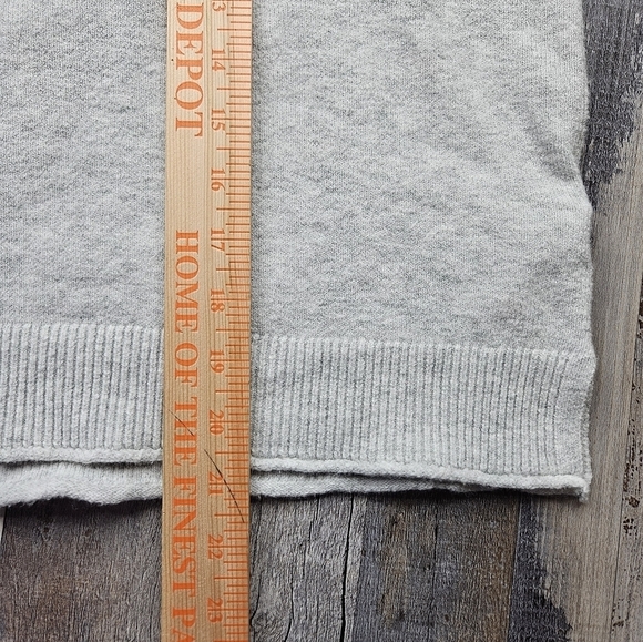 Petite French Bulldog Turtleneck Sweater by LOFT Size Small - Picture 11 of 13